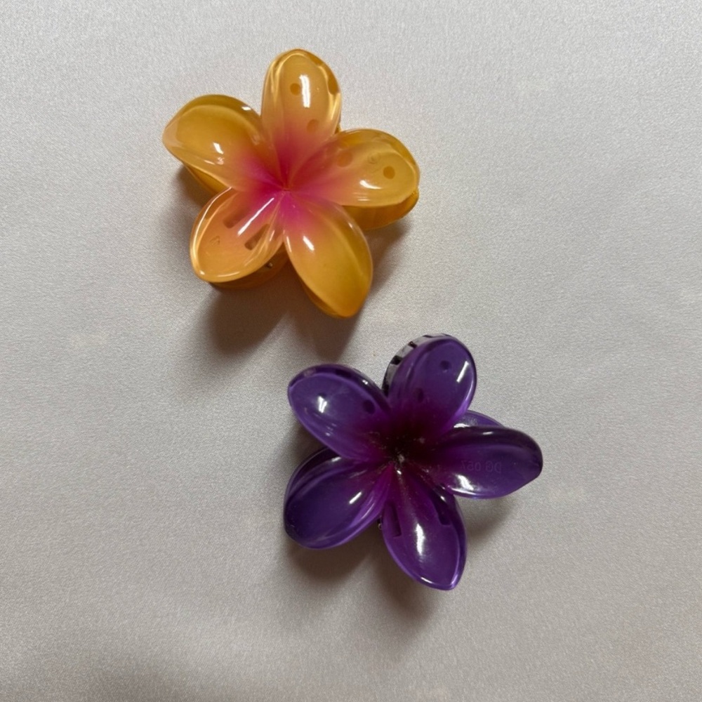 2 Emi jay Purple and Yellow Hair Clips